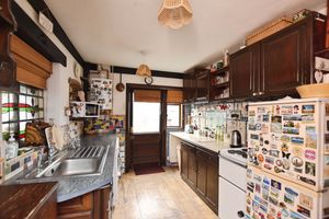 Photo 1- click for photo gallery